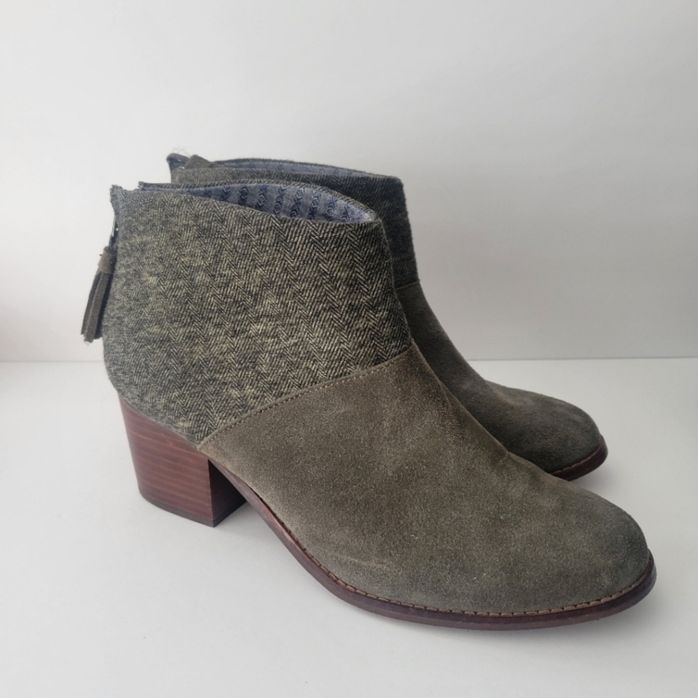 Toms Leila Olive Suede Ankle Boots